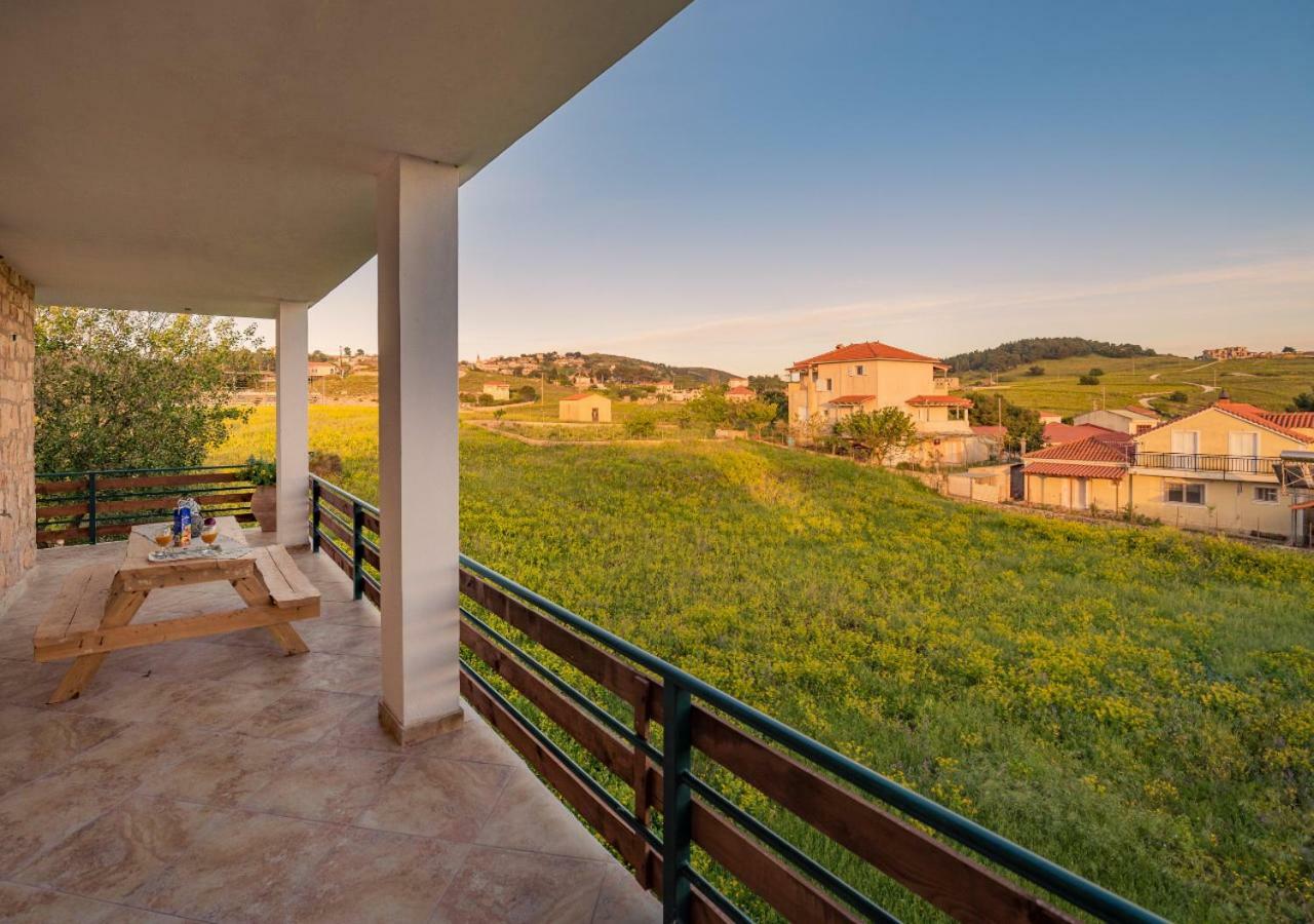 Villa Windmill Near Shipwreck Beach Volímai Екстериор снимка